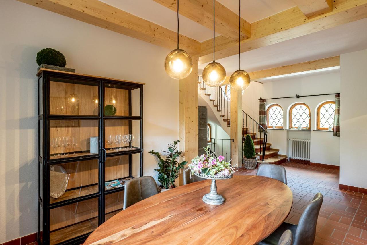 Landhaus Karbach Komplett Oder Einzelne Wohneinheiten Villa Inkl Sauna Bzw Waldhaeuschen Hirten Εξωτερικό φωτογραφία