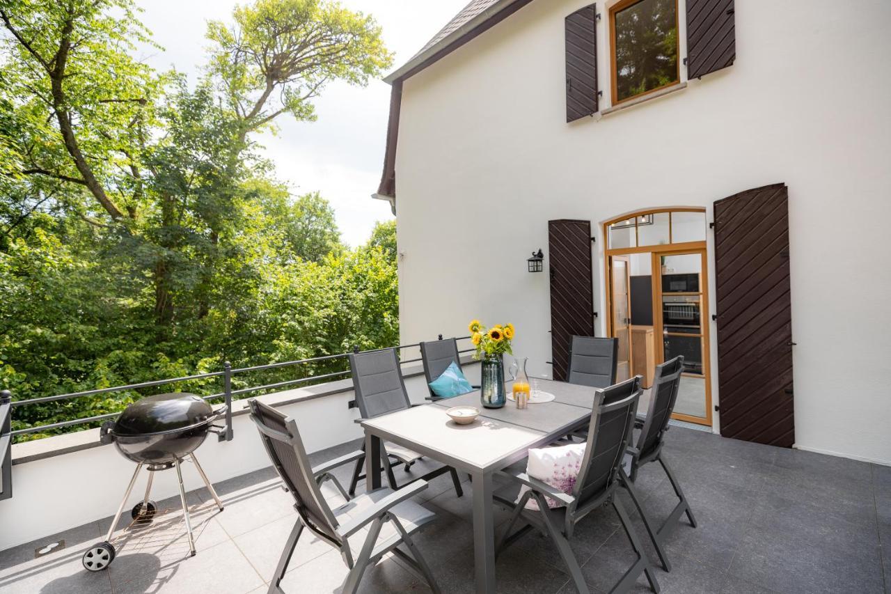 Landhaus Karbach Komplett Oder Einzelne Wohneinheiten Villa Inkl Sauna Bzw Waldhaeuschen Hirten Εξωτερικό φωτογραφία