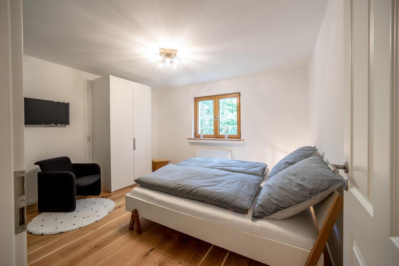 Landhaus Karbach Komplett Oder Einzelne Wohneinheiten Villa Inkl Sauna Bzw Waldhaeuschen Hirten Εξωτερικό φωτογραφία